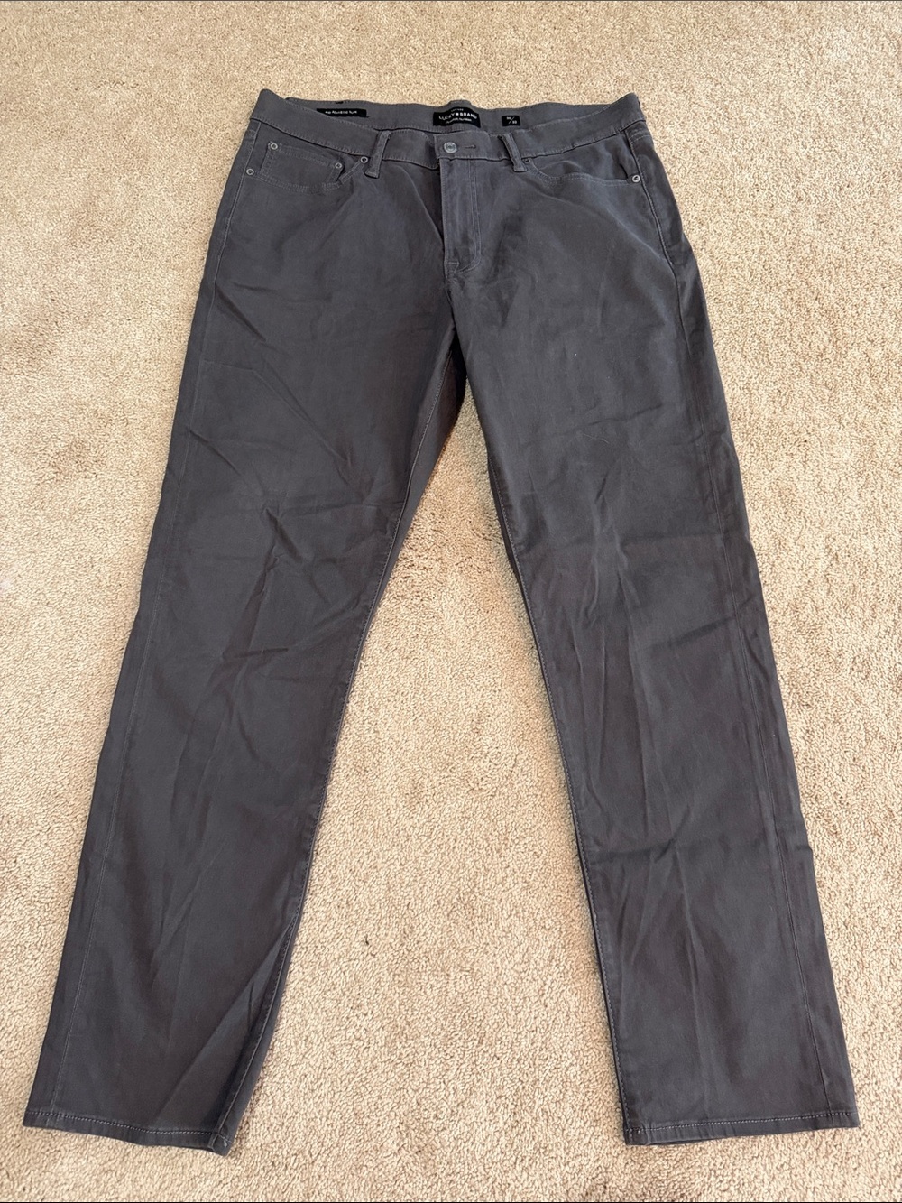 Lucky Brand Men's Charcoal Straight chino pant